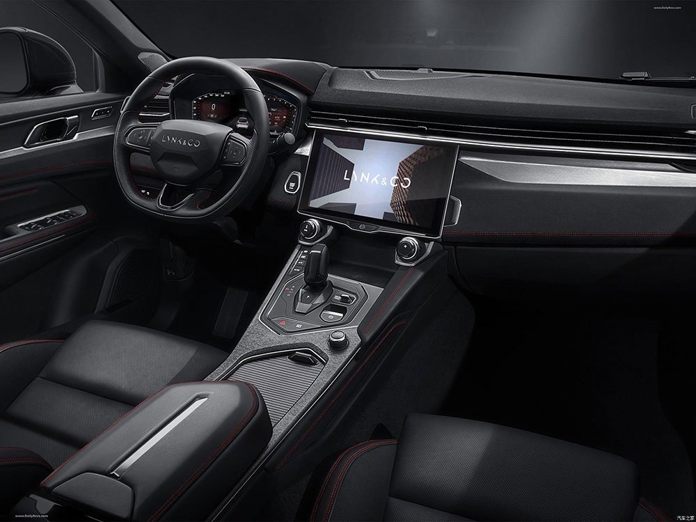 Lynk & Co 05