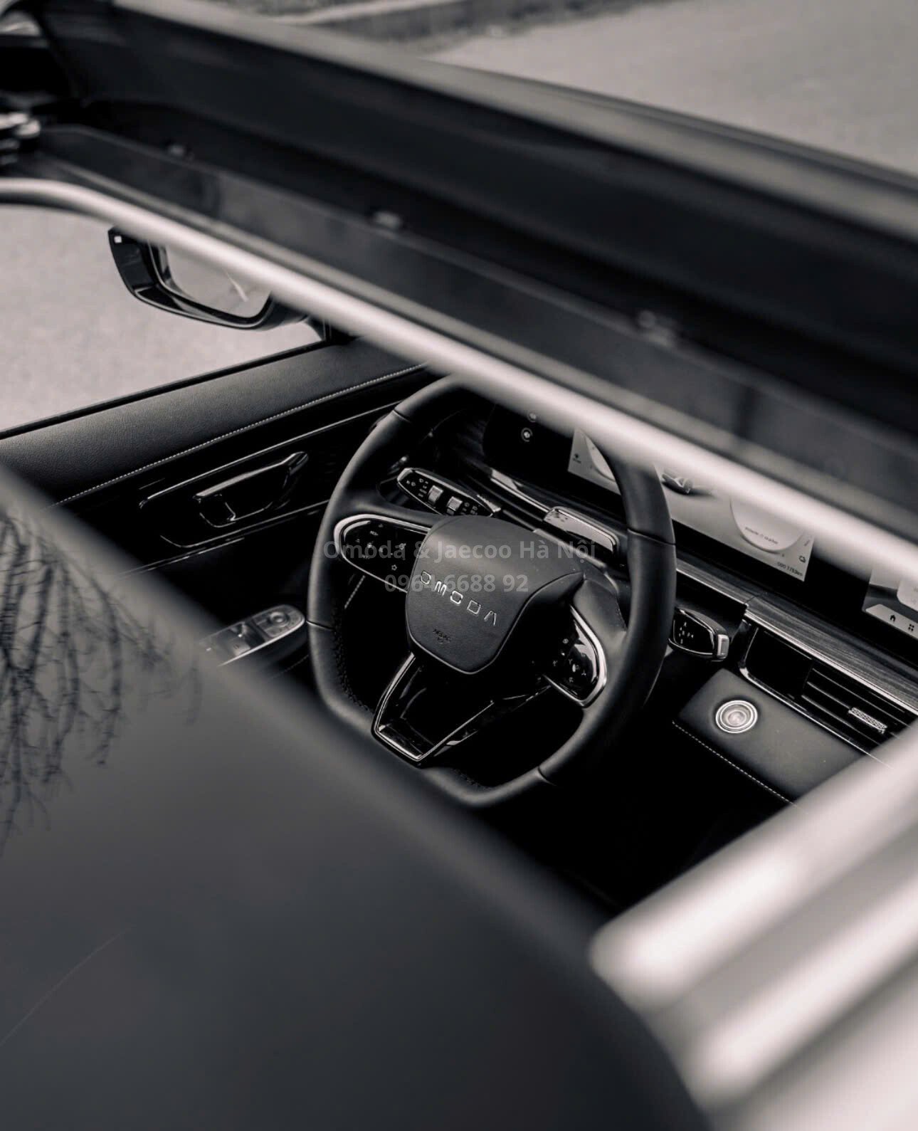Omoda C5 shs trang bị cửa sổ trời