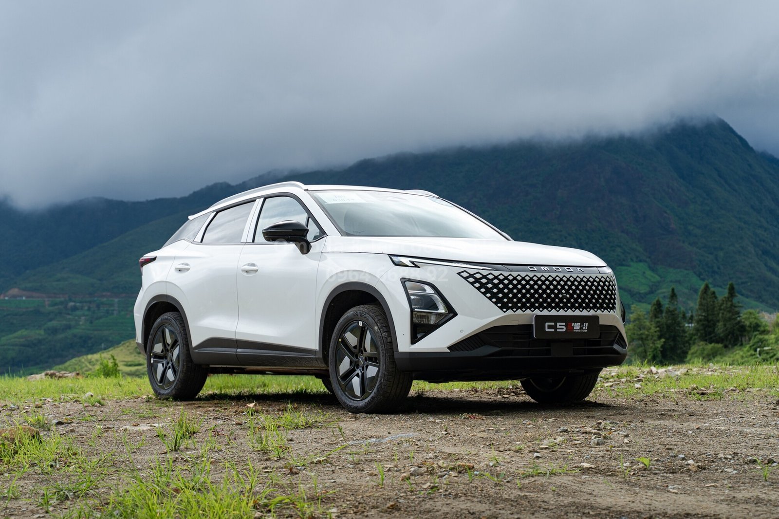 omoda c5 shs màu trắng